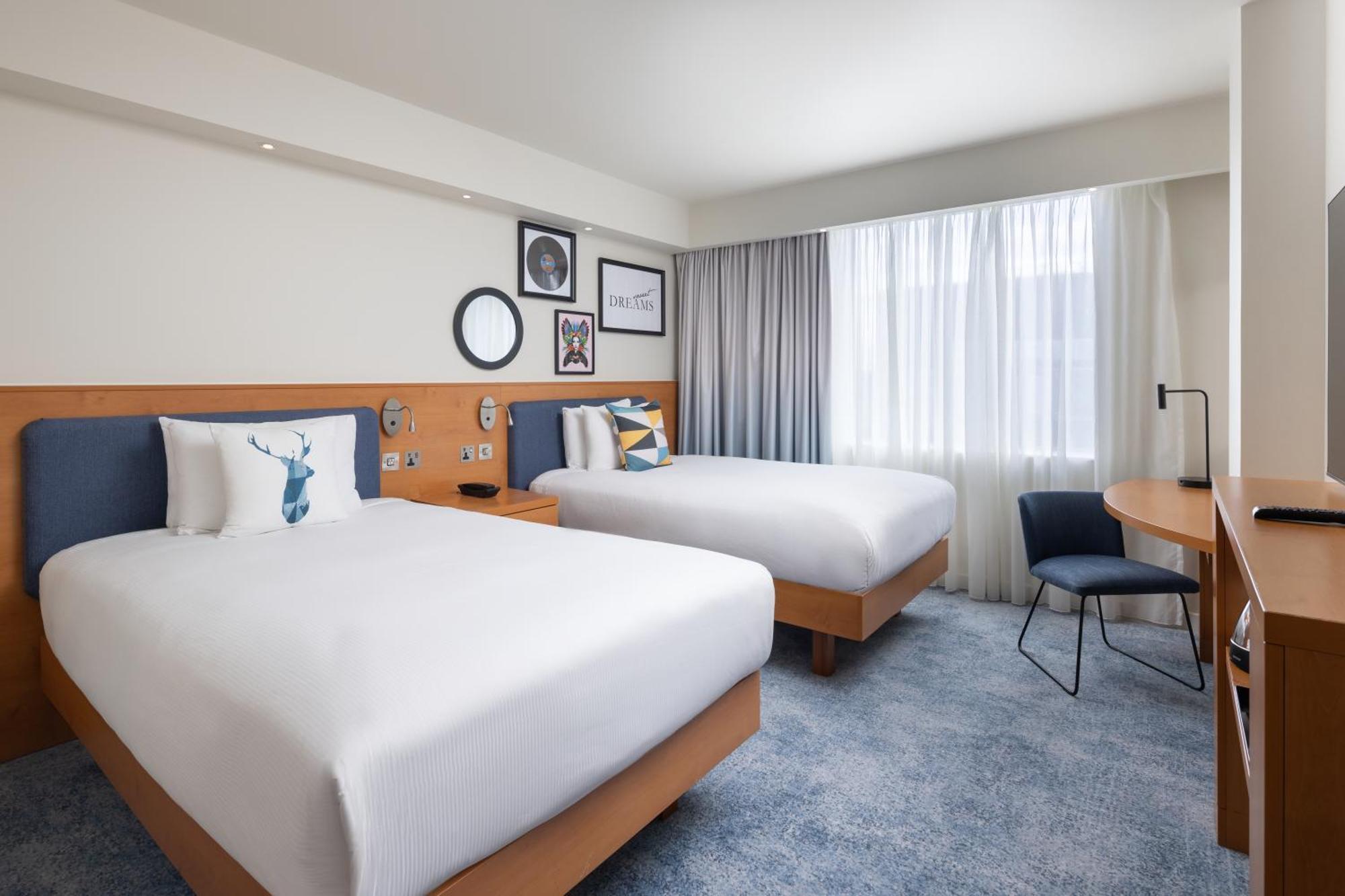 Hampton By Hilton London Gatwick Airport Hotel Horley