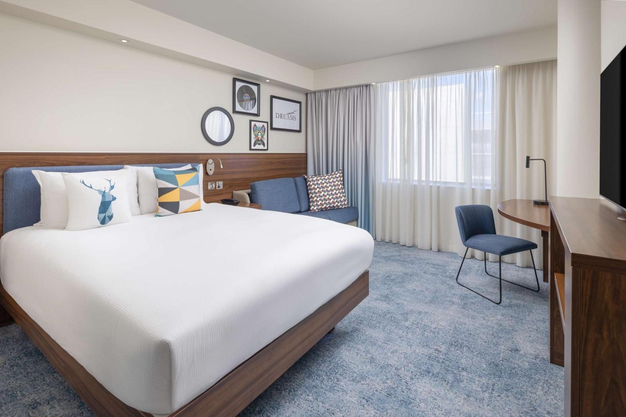 Hampton By Hilton London Gatwick Airport Horley