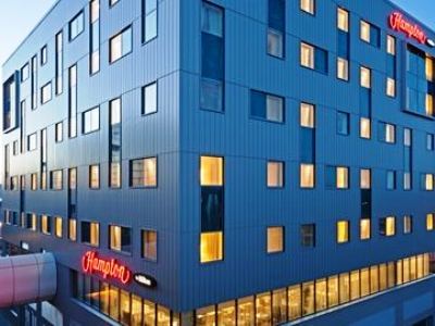 Hampton By Hilton London Gatwick Airport Hotel 3*