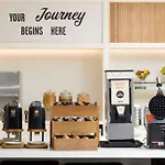 Hampton By Hilton London Gatwick Airport 