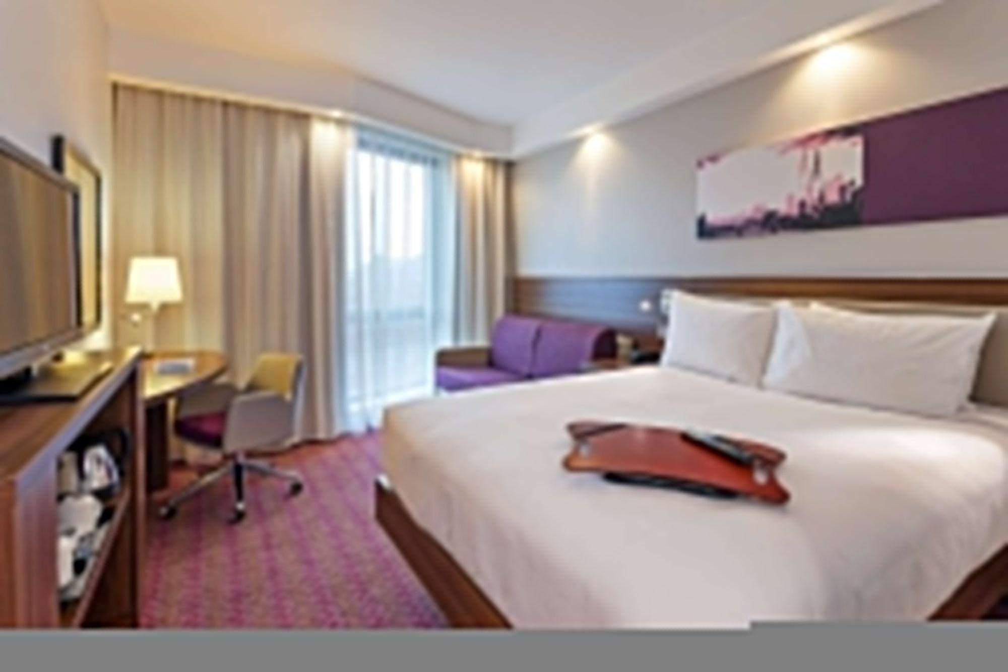 Hotel Hampton By Hilton London Gatwick Airport