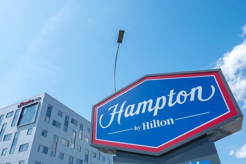 Hotel Hampton By Hilton London Gatwick Airport Horley