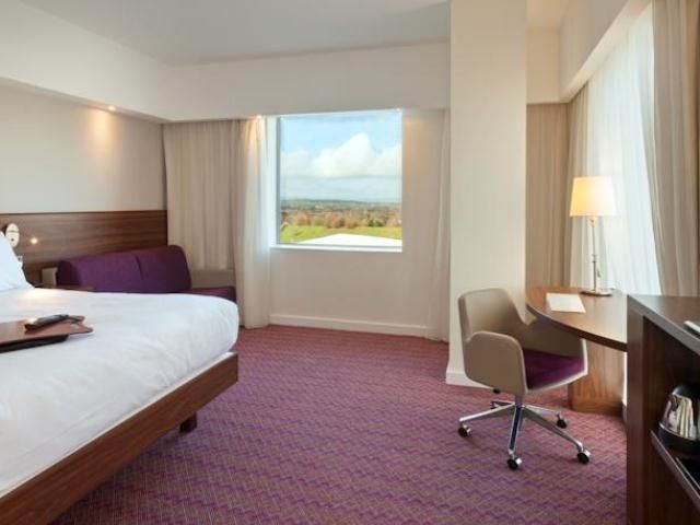 Hampton By Hilton London Gatwick Airport 3*