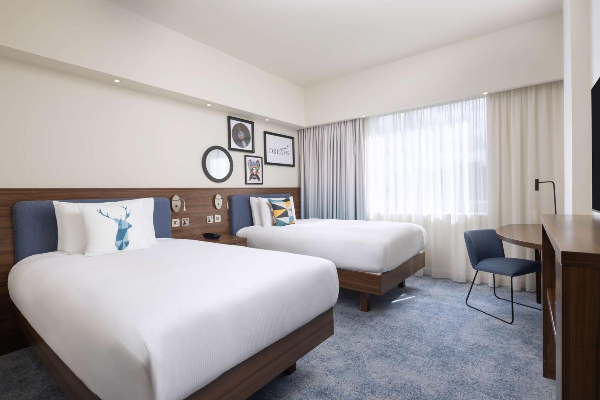 Hampton By Hilton London Gatwick Airport Hotel Horley