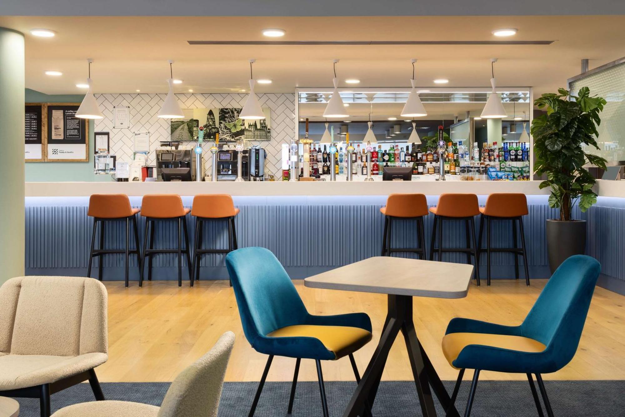 Hampton By Hilton London Gatwick Airport 3* Horley
