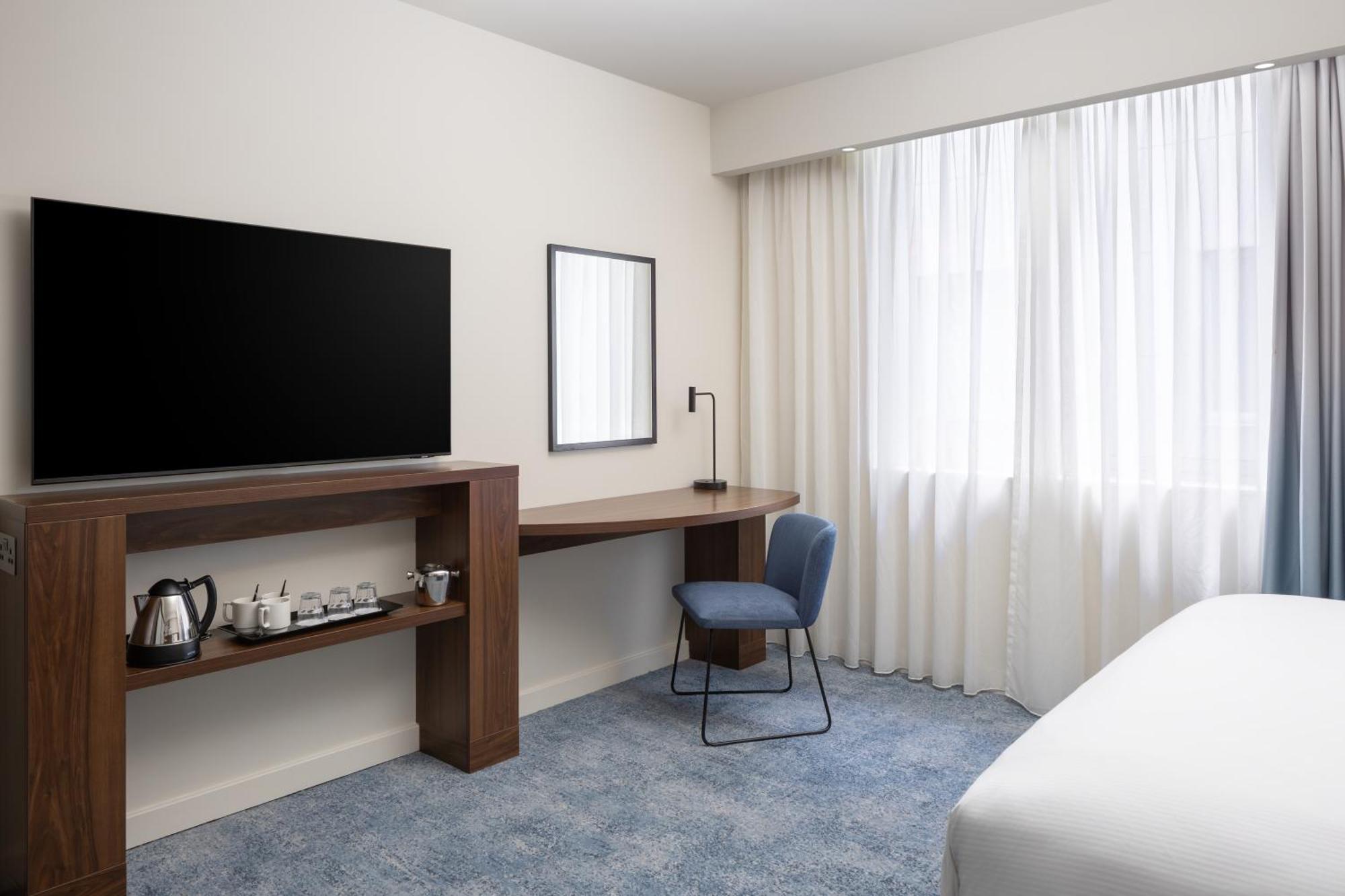 Hampton By Hilton London Gatwick Airport 3* Horley