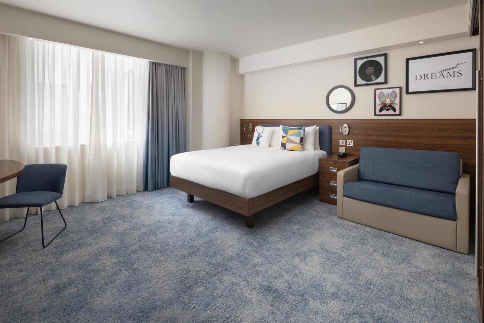 Hampton By Hilton London Gatwick Airport Horley
