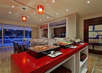 Hotel Hampton By Hilton London Gatwick Airport Horley