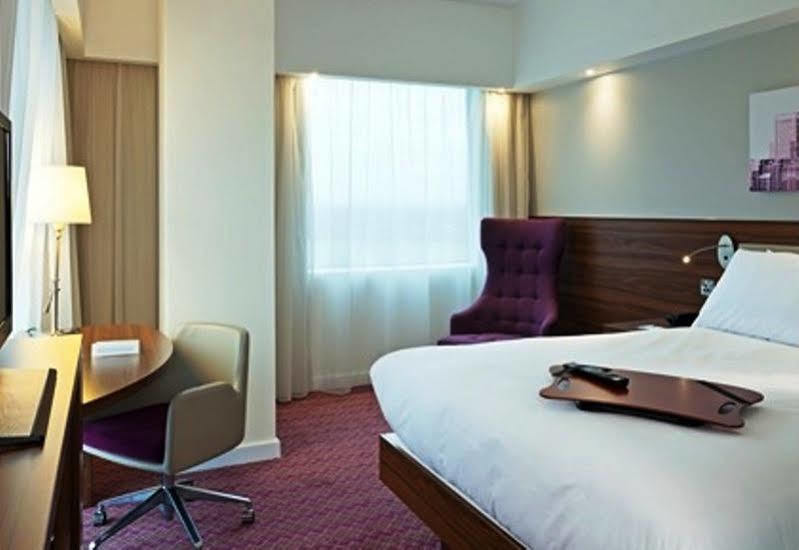 Hampton By Hilton London Gatwick Airport